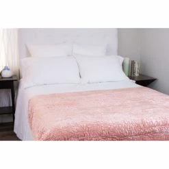 Best reviews of 🔥 Cottage Home Tuscane Pink Rayon Velvet Throw ❤️