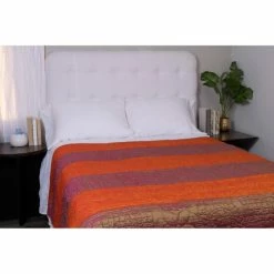 New ❤️ Cottage Home Pink & Orange Shimmering Polysilk Quilt 🎉