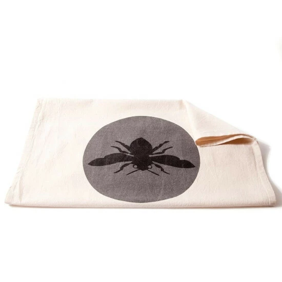 New ❤️ Cottage Home Bee Grey Cotton Tea Towel (Set Of 2) 🧨 3 New ❤️ Cottage Home Bee Grey Cotton Tea Towel (Set Of 2) 🧨